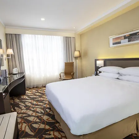 Metropark Hotel Kowloon Hong Kong Exterior photo