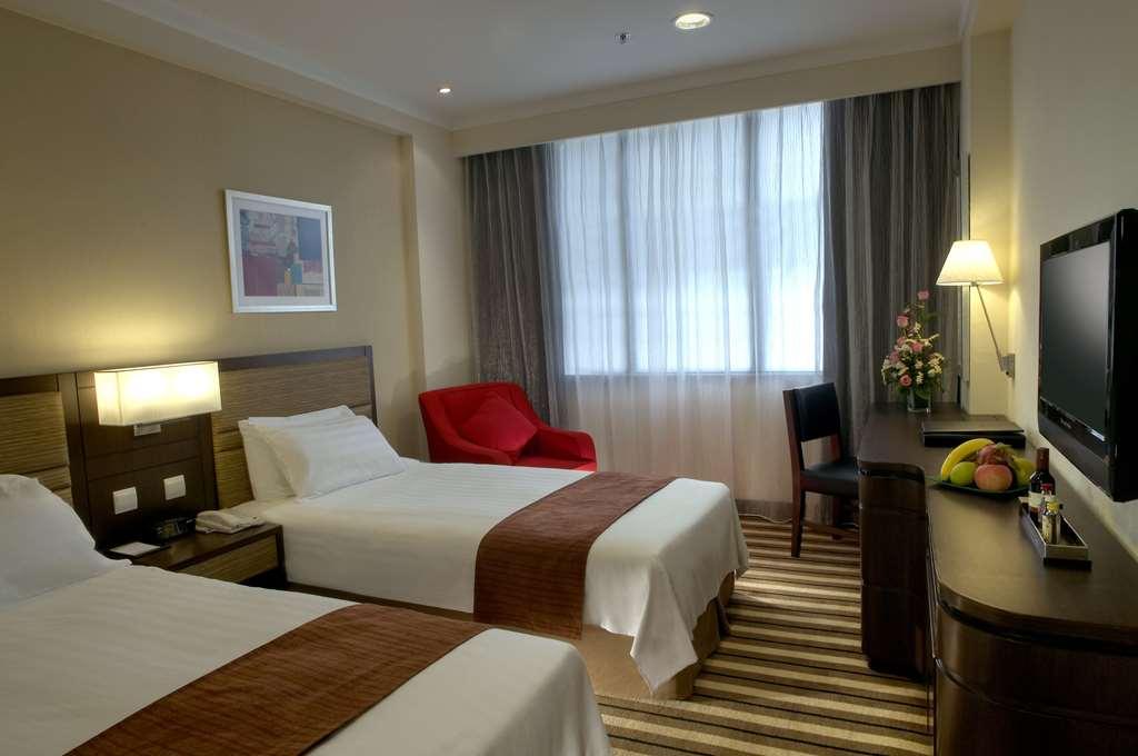 Hotel Metropark Kowloon 4*