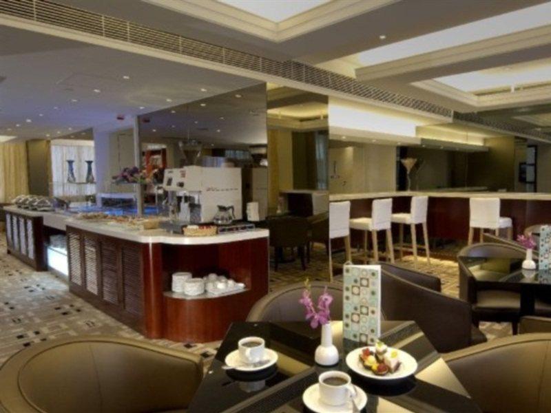 Hotel Metropark Kowloon 4*